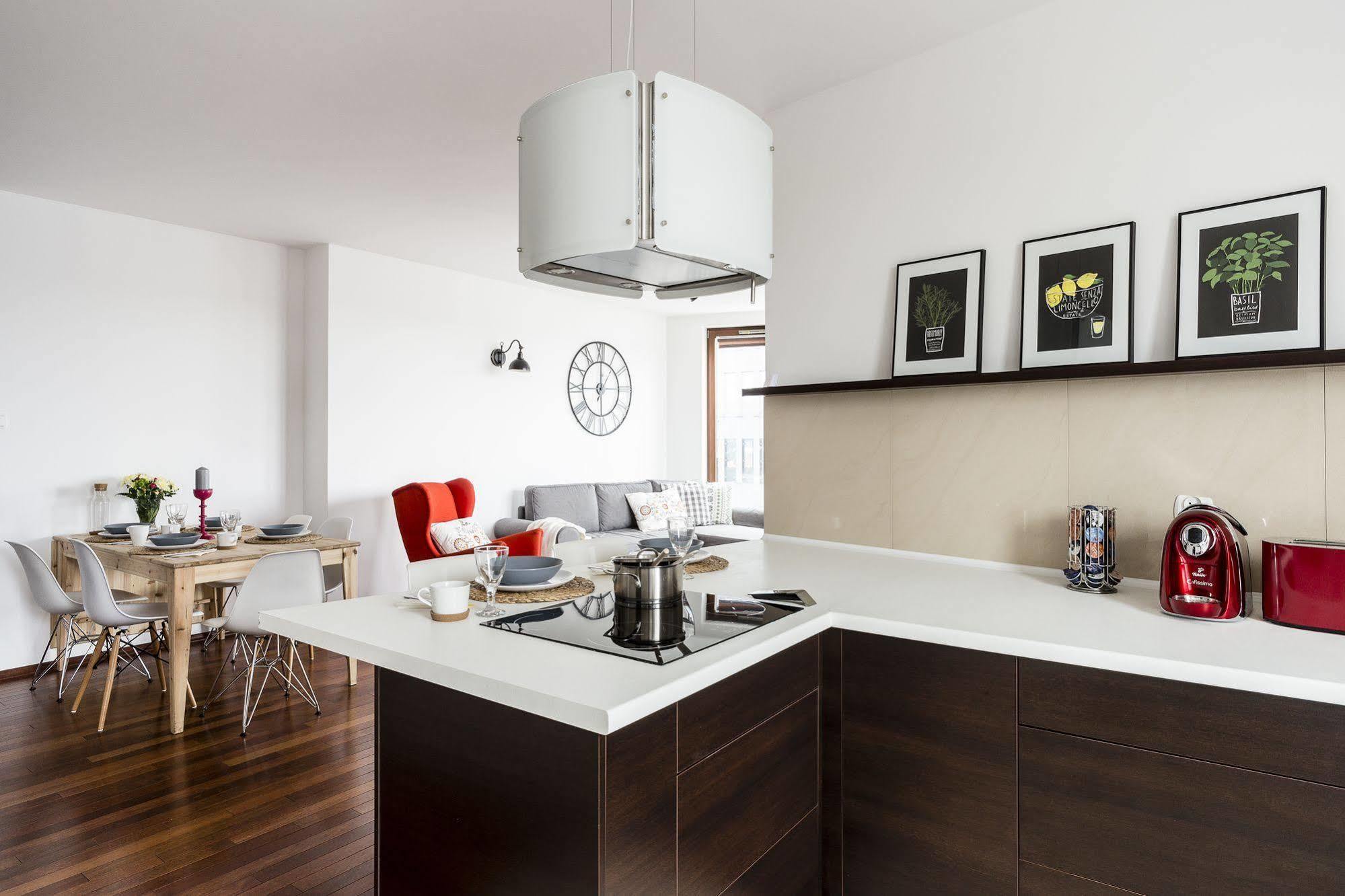 Norda Apartamenty Sea Towers גדינייה מראה חיצוני תמונה
